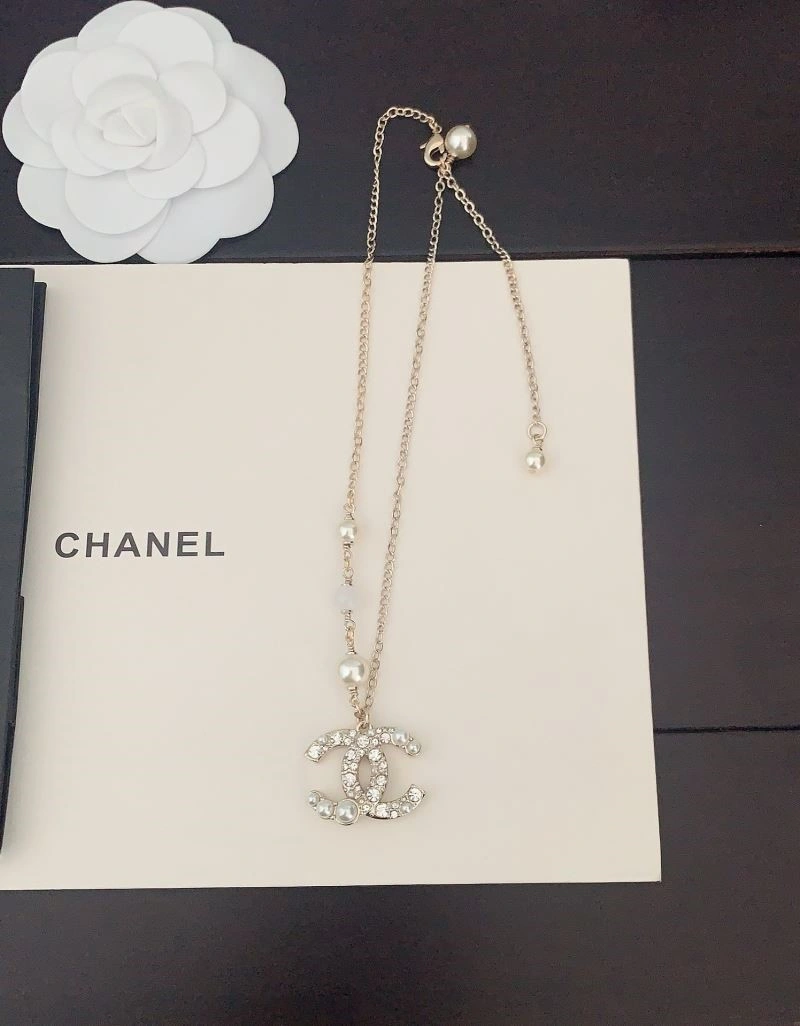 Chanel Necklaces Unique 224647