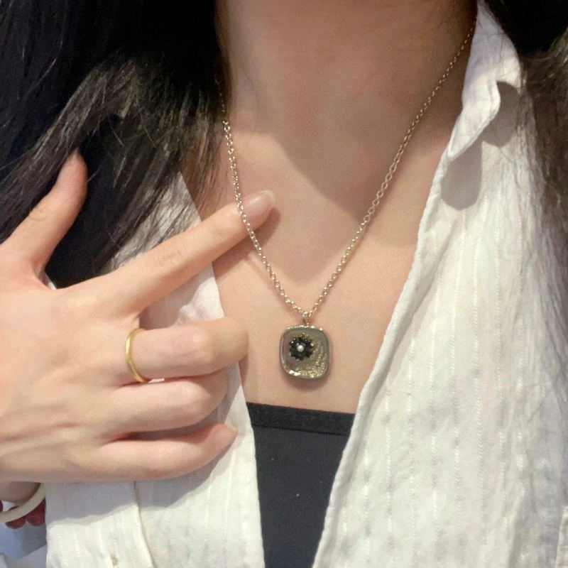 Chanel Necklaces SportInspired 224632