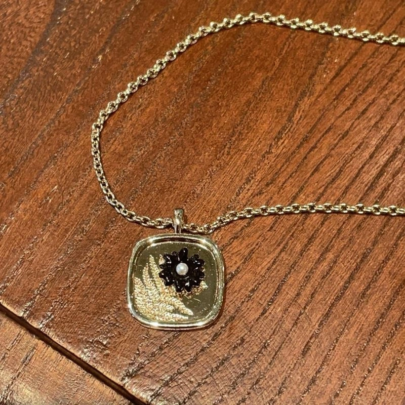 Chanel Necklaces SportInspired 224632
