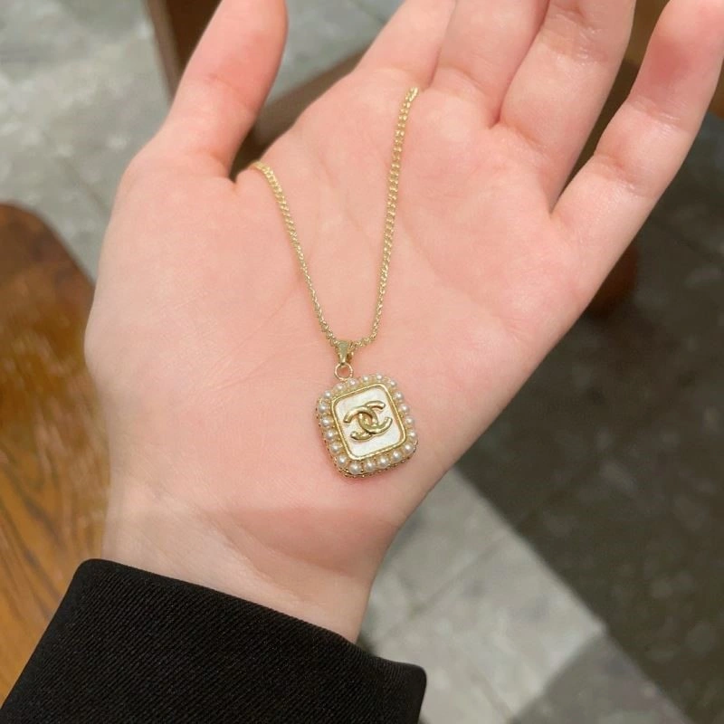 Chanel Necklaces Sustainable 224619