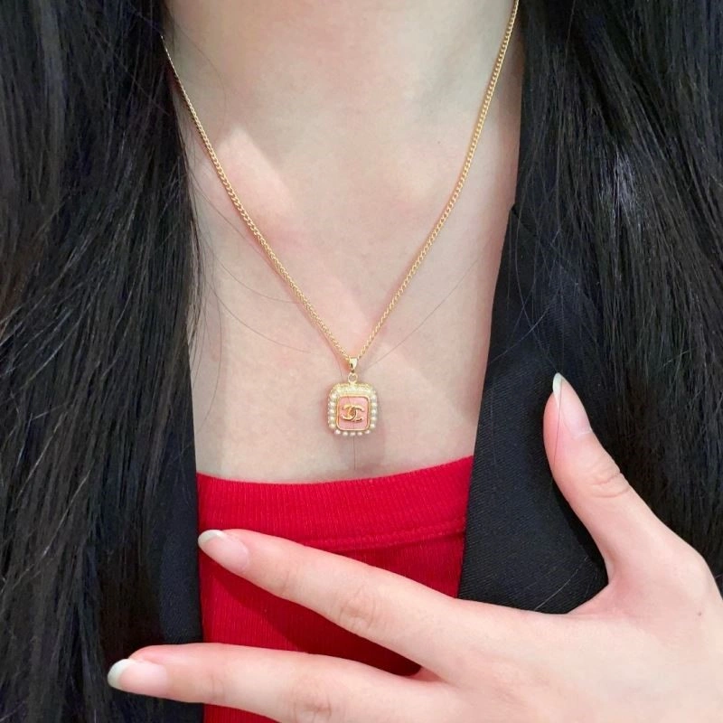 ZipUp Chanel Necklaces 224693