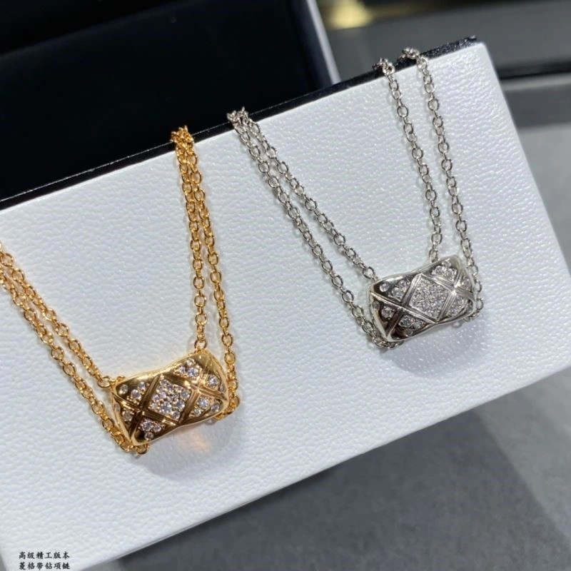 Bold Chanel Necklaces 224633