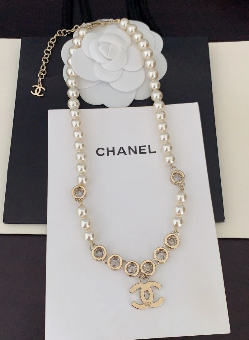 Flexible Chanel Necklaces 224642