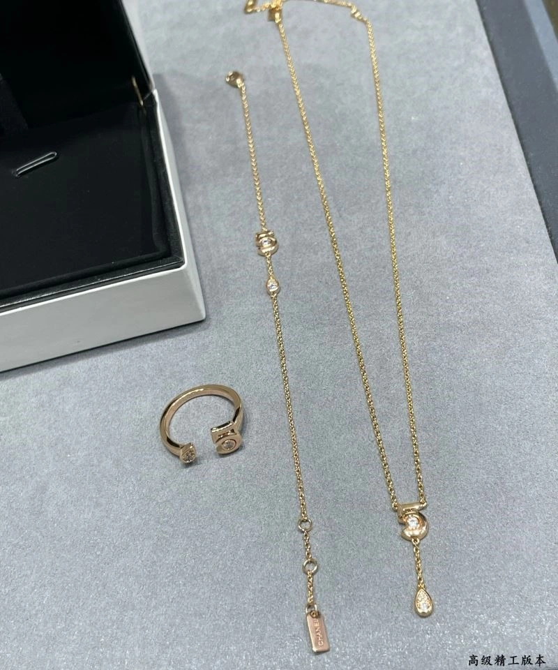 Chanel Necklaces Fashionable 224608