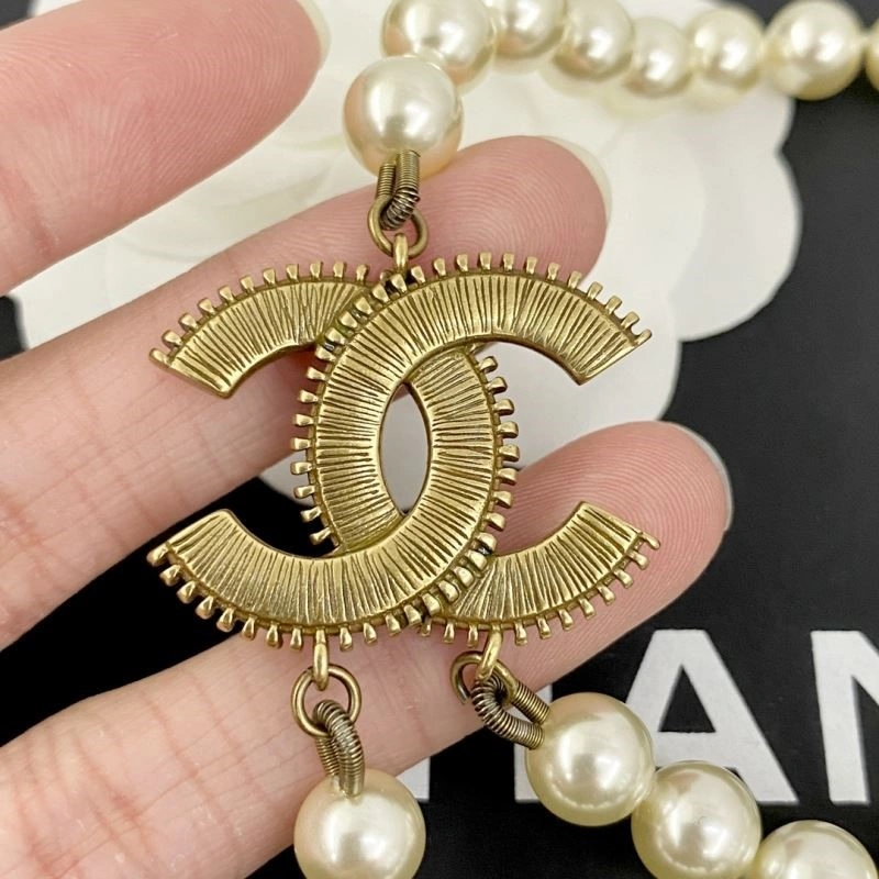 Chanel Necklaces Chic 224601