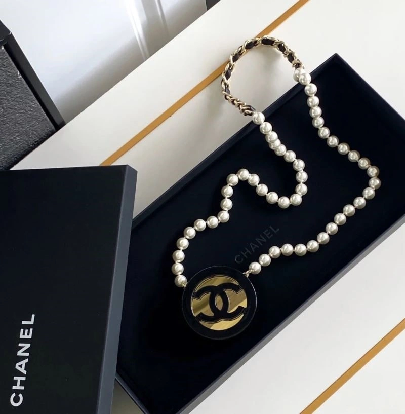 Neat Chanel Necklaces 224599