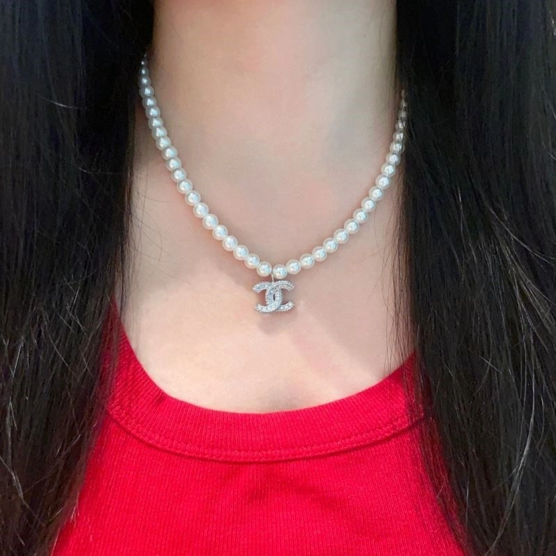 Trendsetting Chanel Necklaces 224596