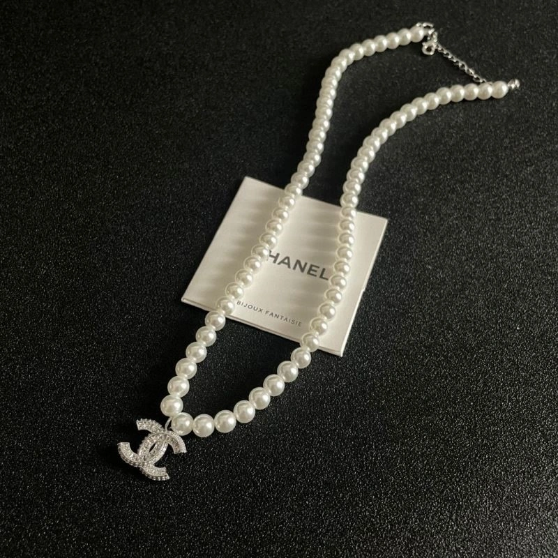 Trendsetting Chanel Necklaces 224596