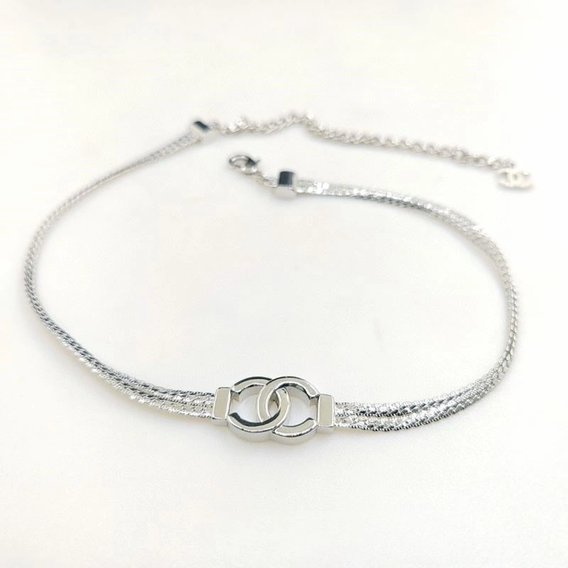 Chanel Necklaces Sleek 224621
