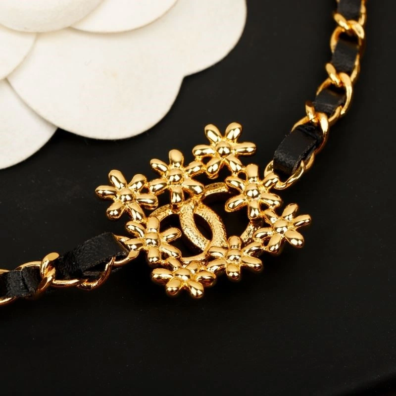 Chanel Necklaces Chic 224580