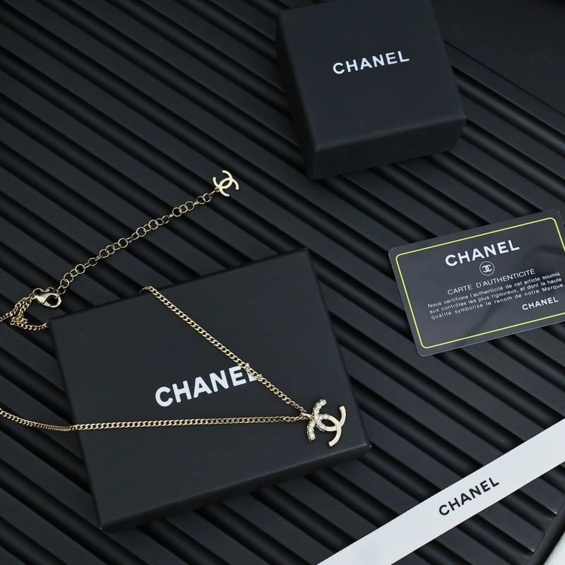 Modern Chanel Necklaces 224584