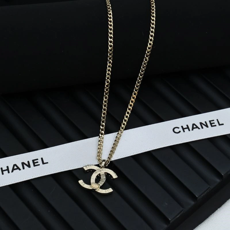 Modern Chanel Necklaces 224584