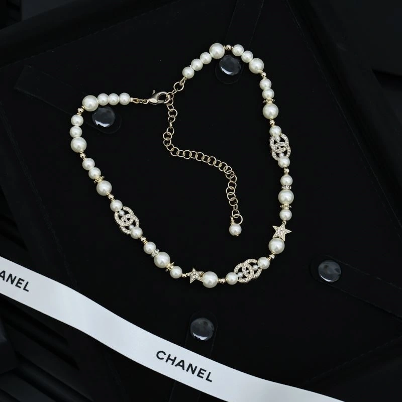 Chanel Necklaces Contemporary 224572