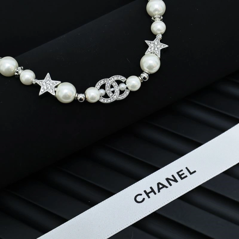Chanel Necklaces Contemporary 224572