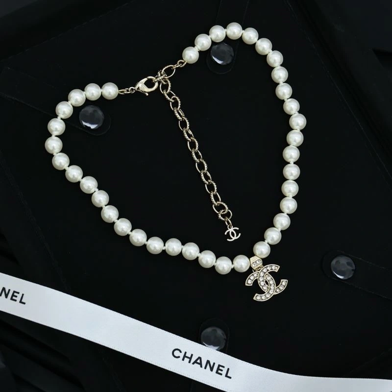 Chanel Necklaces Breathable 224613