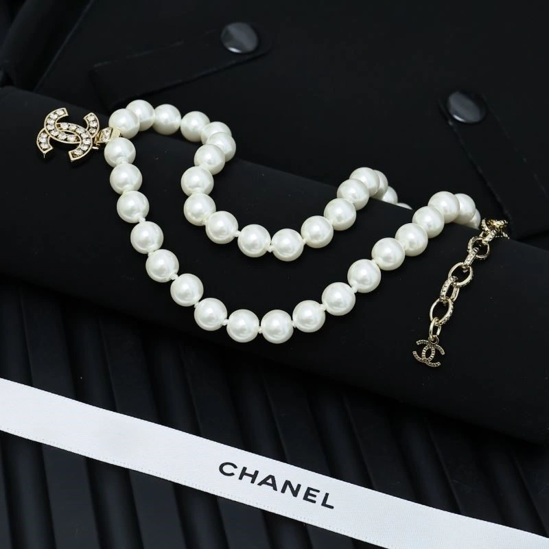 Chanel Necklaces Breathable 224613