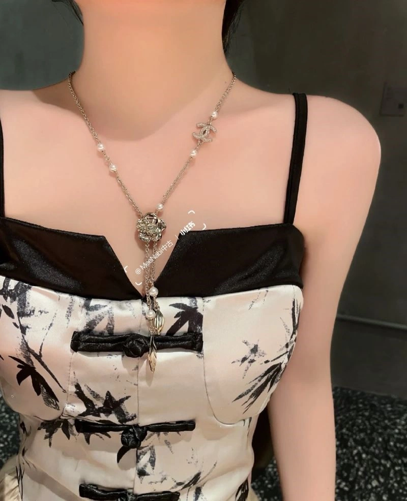 Original Chanel Necklaces 224573