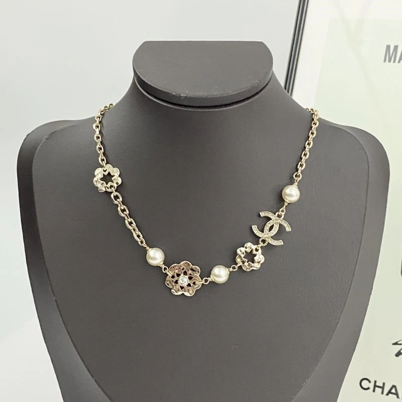 Classic Chanel Necklaces 224563