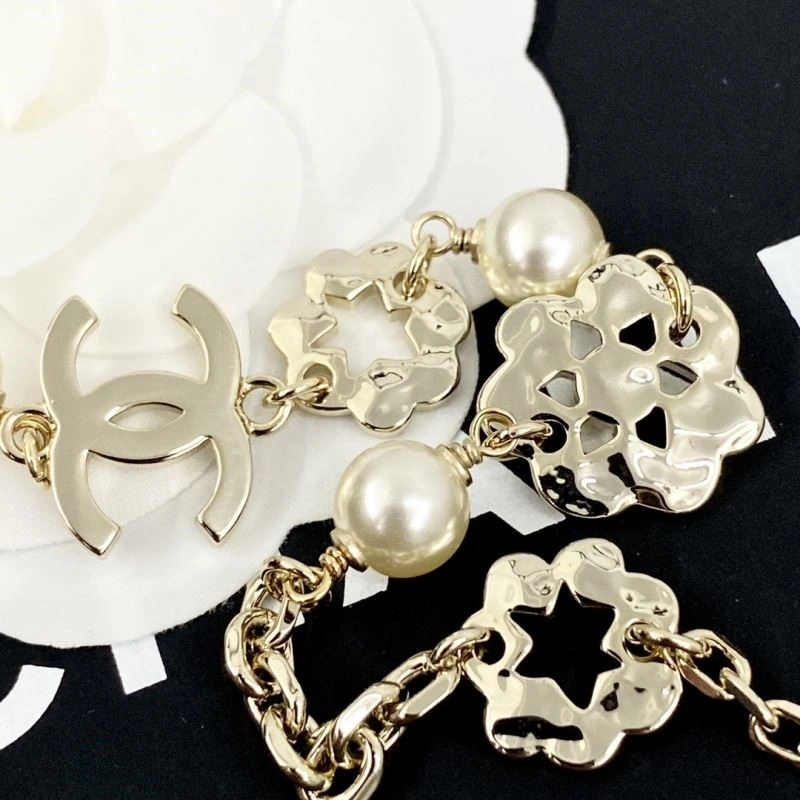 Classic Chanel Necklaces 224563