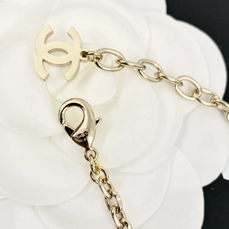 Classic Chanel Necklaces 224563