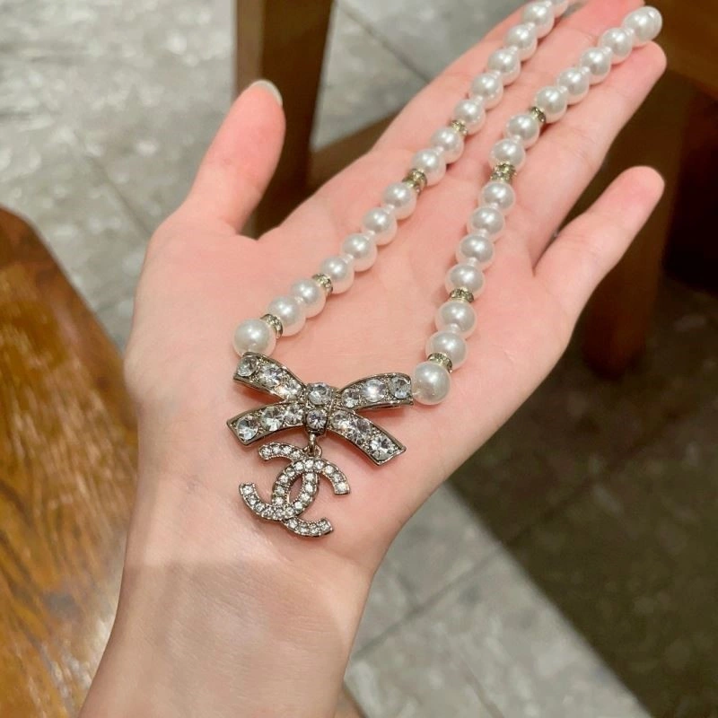 Chanel Necklaces Modern 224592