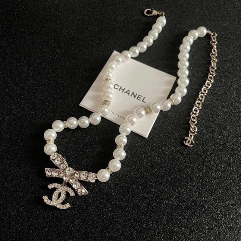 Chanel Necklaces Modern 224592