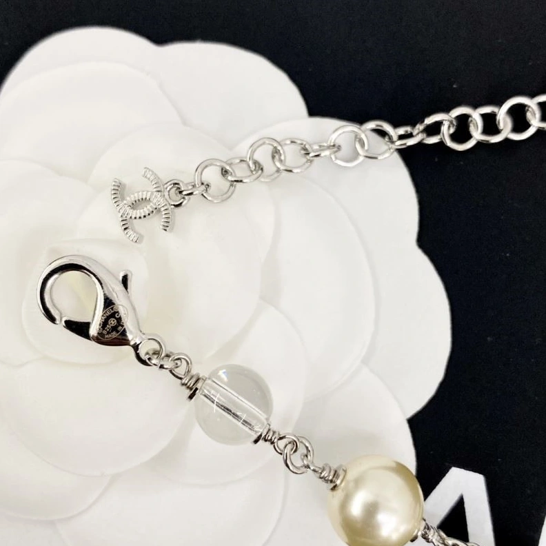Trendsetting Chanel Necklaces 224624