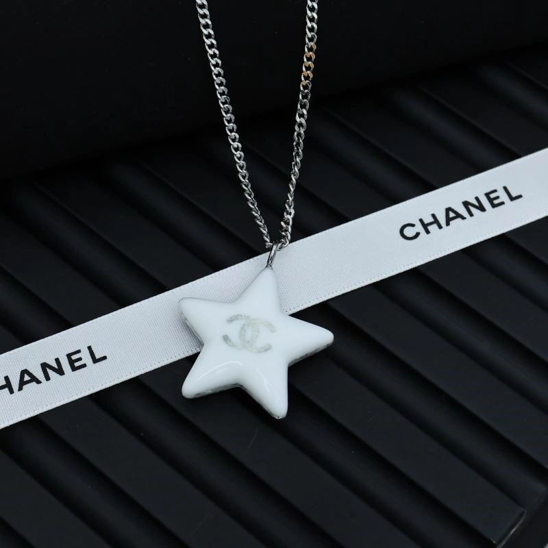 Comfortable Chanel Necklaces 224544