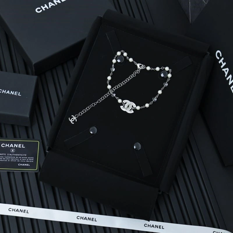 Reliable Chanel Necklaces 224549
