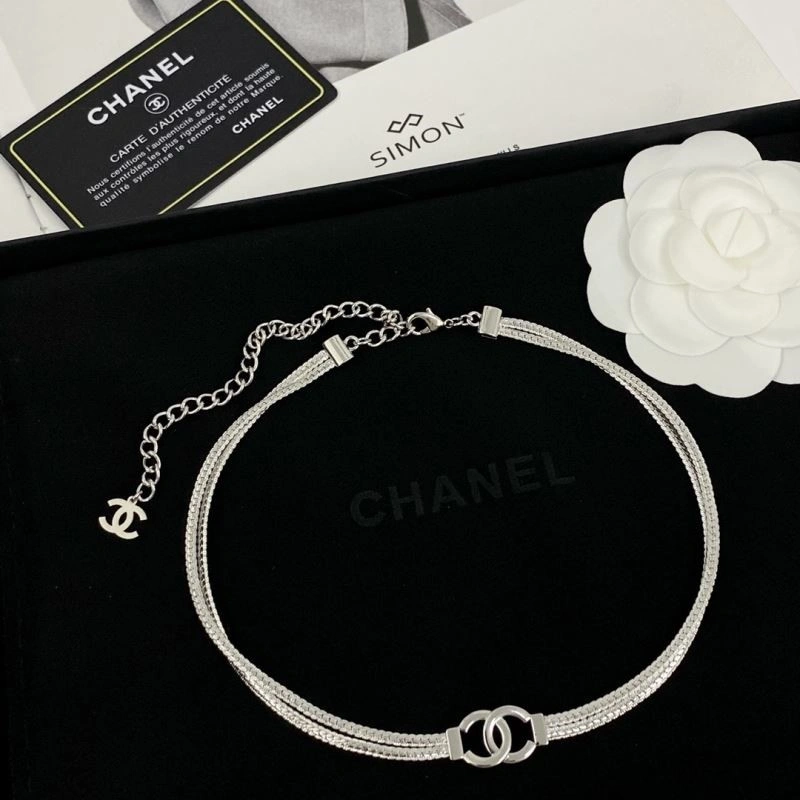 Chanel Necklaces Lightweight 224548