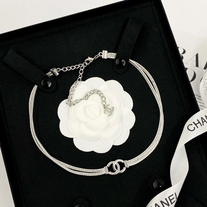 Chanel Necklaces Lightweight 224548