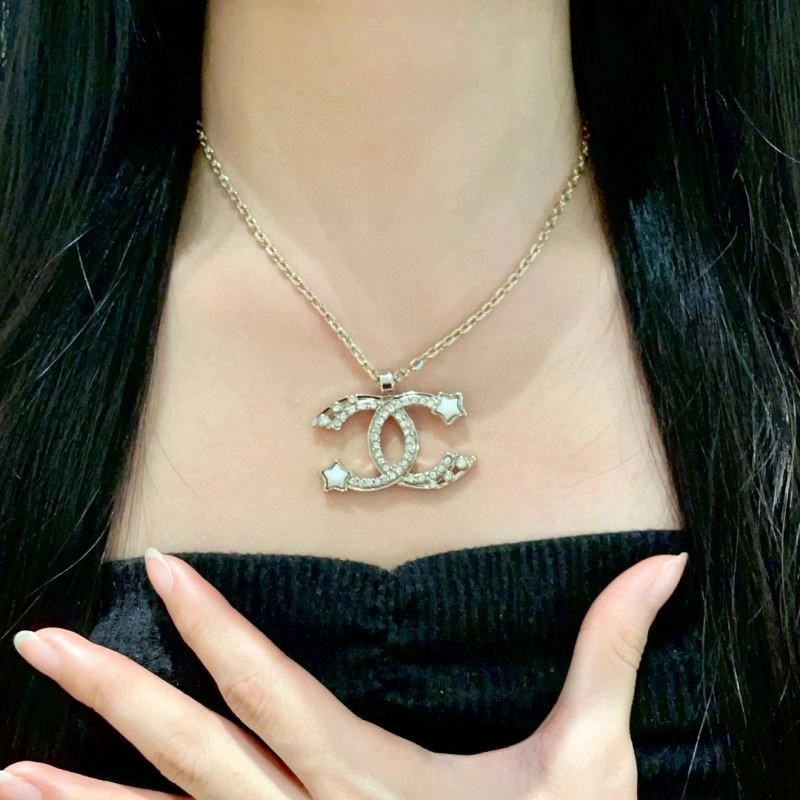 ModernLook Chanel Necklaces 223579