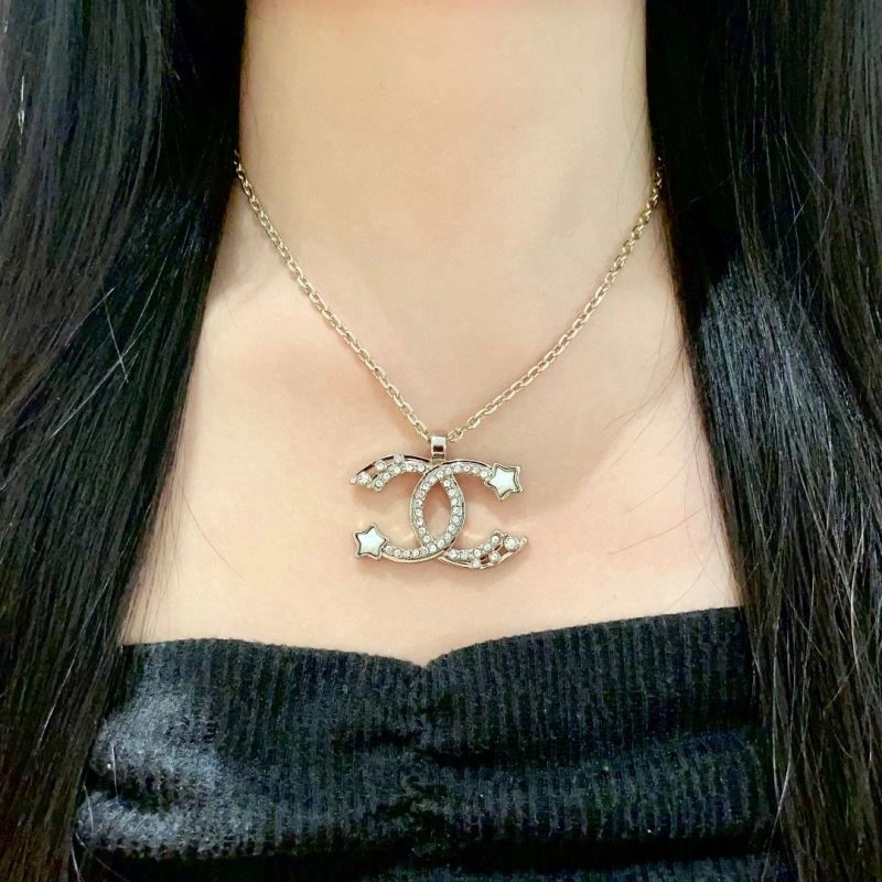 ModernLook Chanel Necklaces 223579