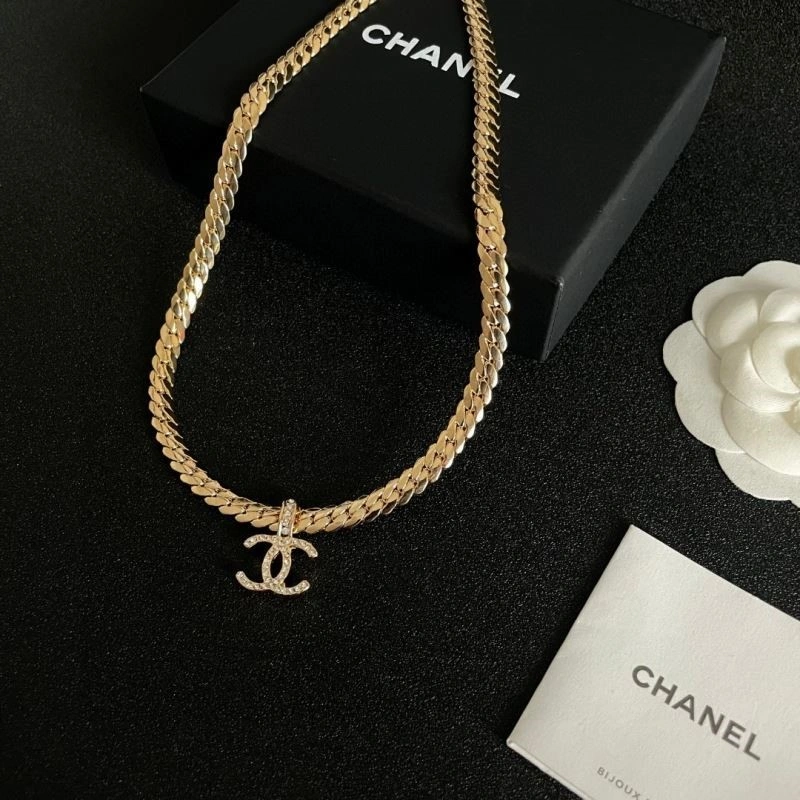 Chanel Necklaces Supportive 223573