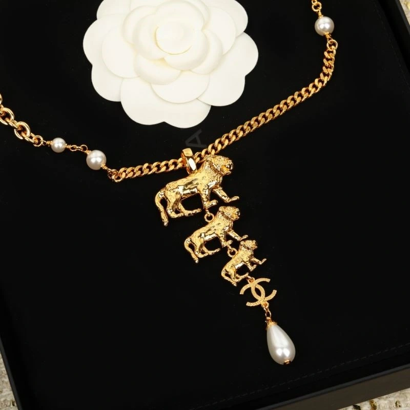 Chanel Necklaces UrbanChic 223575