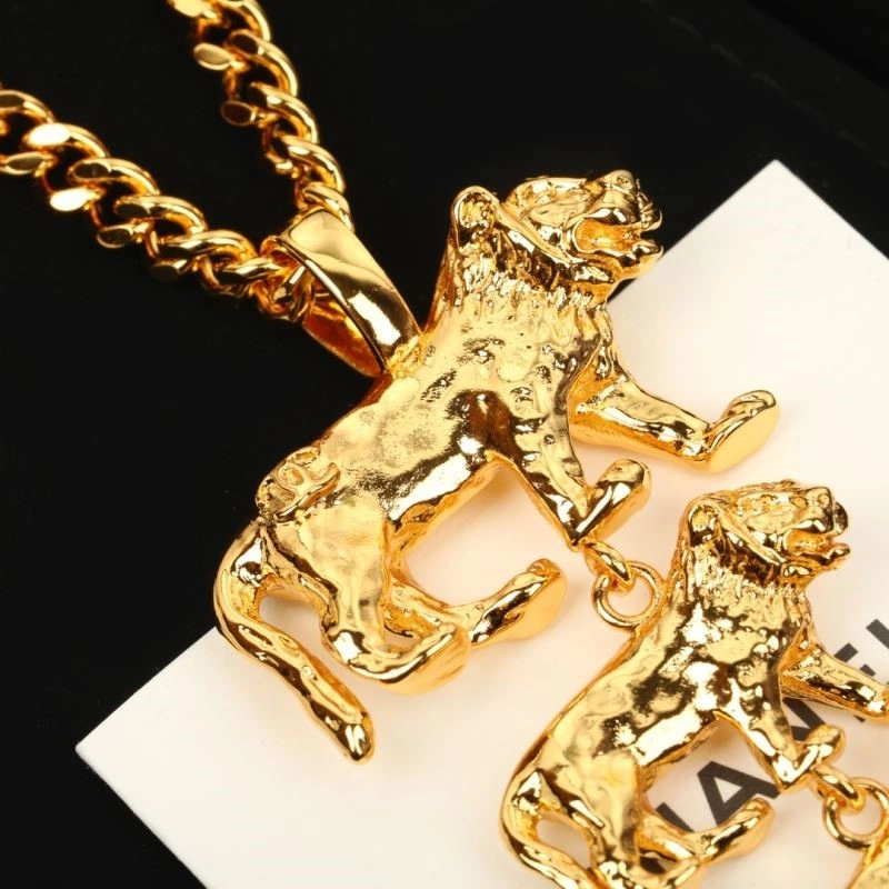 Chanel Necklaces UrbanChic 223575
