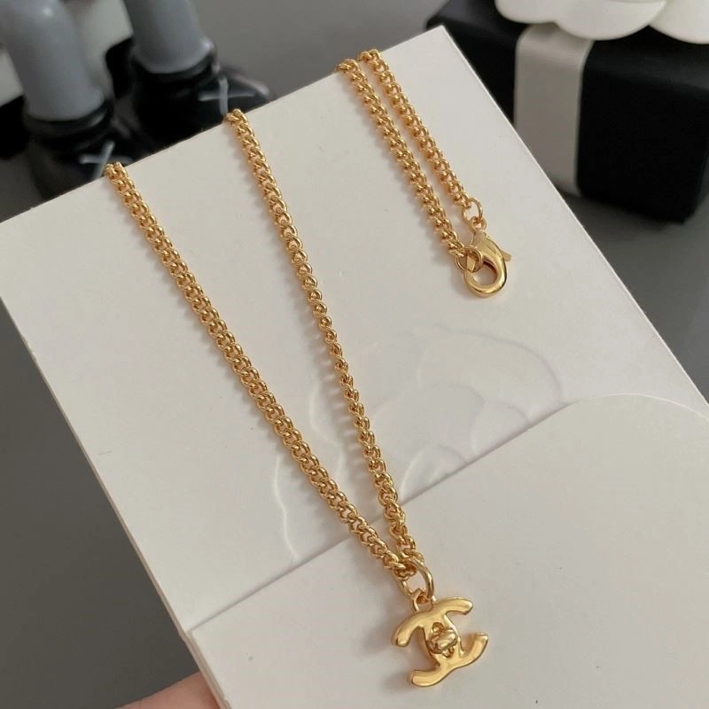 Chanel Necklaces Fashionable 223576