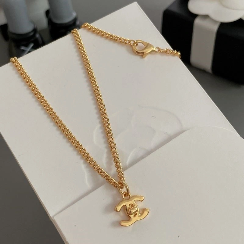 Chanel Necklaces Fashionable 223576