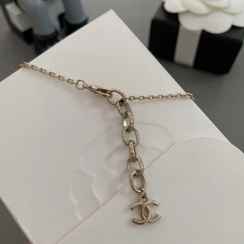 Chanel Necklaces ZipUp 223555