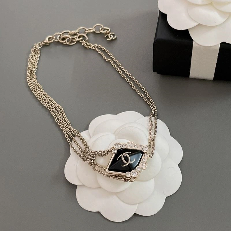 Chanel Necklaces FreshLook 223559