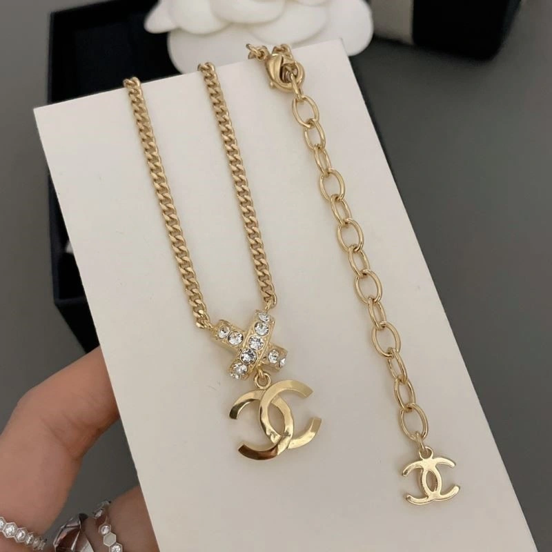 Vibrant Chanel Necklaces 223553