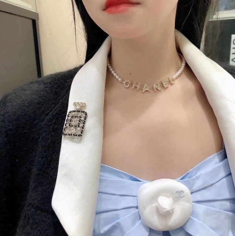 Chanel Necklaces Trendsetting 223547