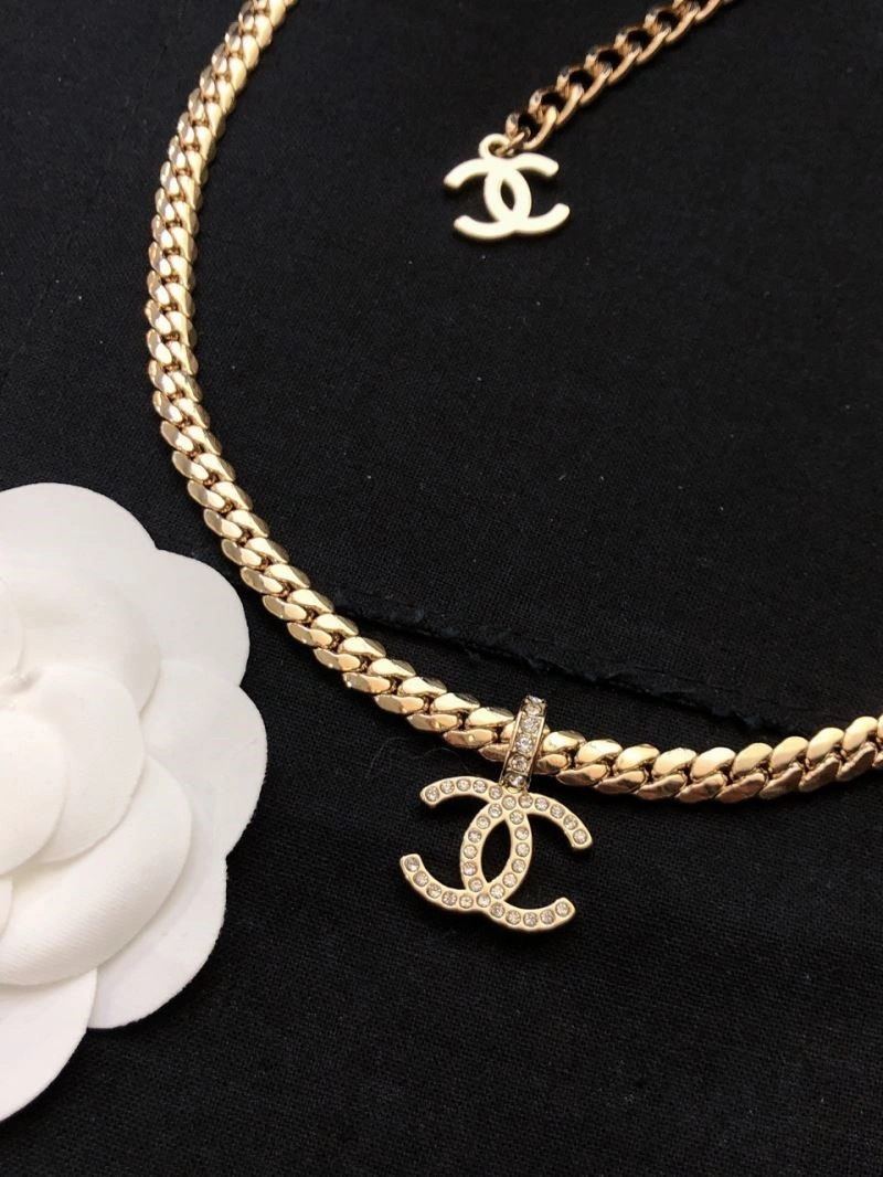 Youthful Chanel Necklaces 223601