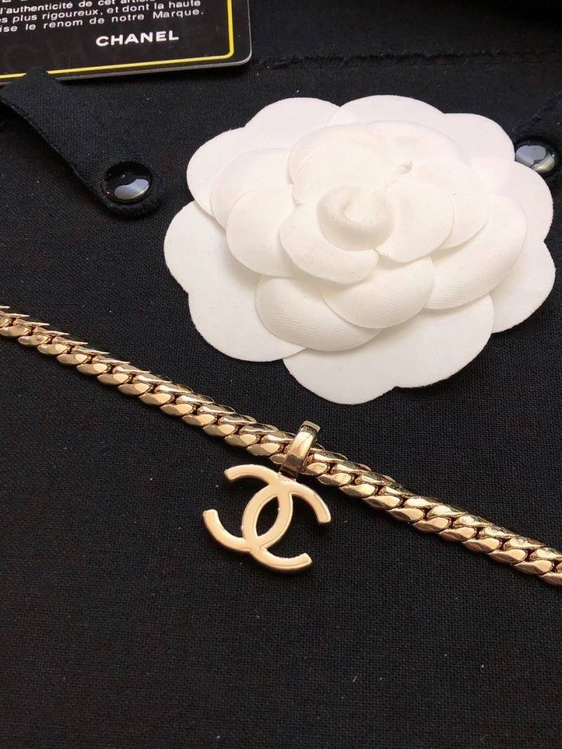 Youthful Chanel Necklaces 223601