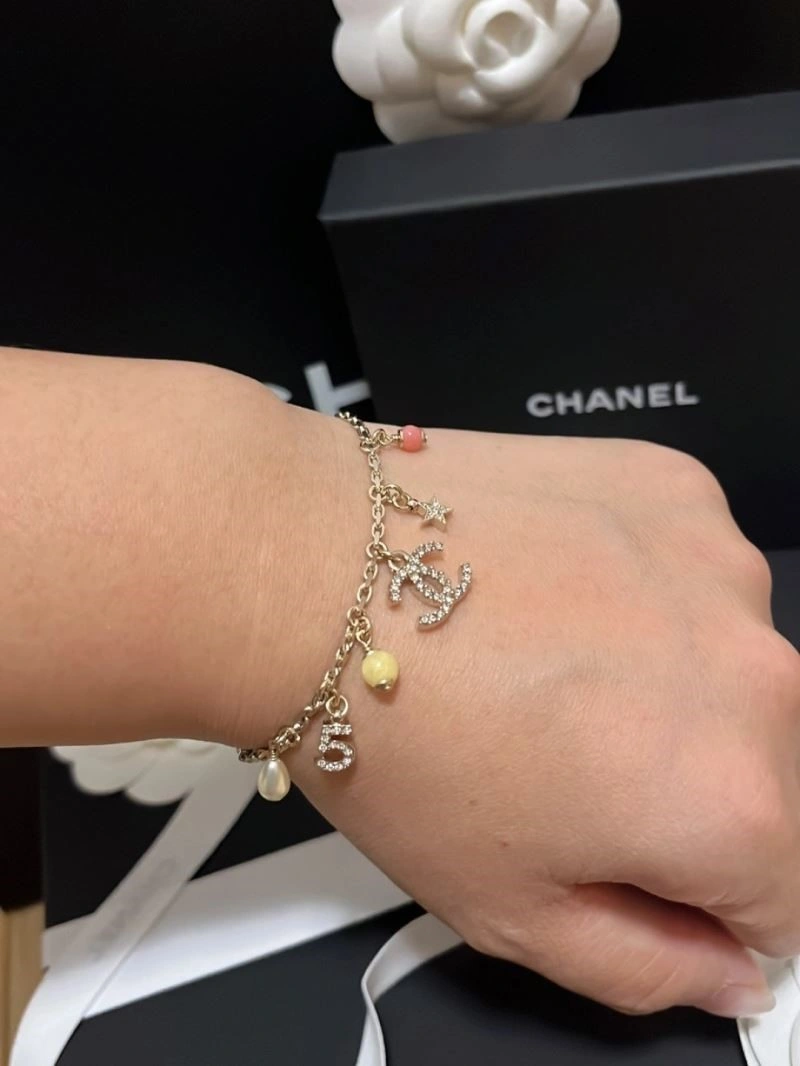 Chanel Necklaces Classic 223536