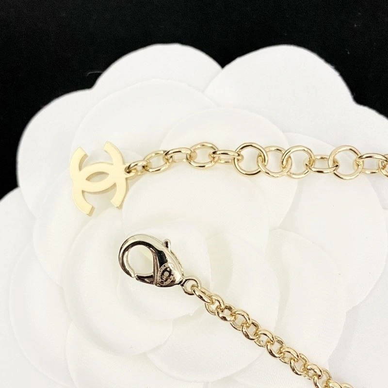 Popular Chanel Necklaces 223544