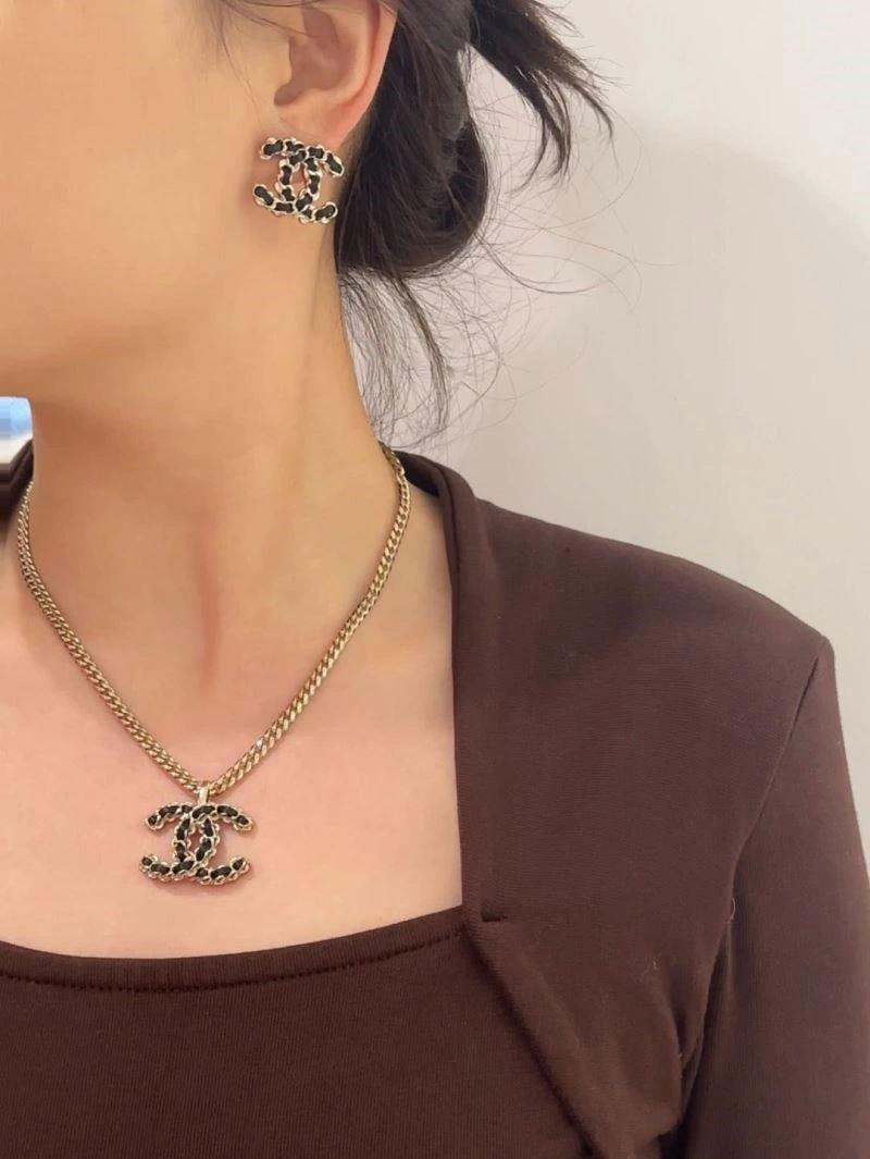 Chanel Necklaces TechFriendly 223539