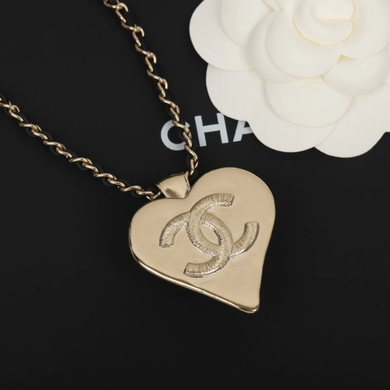 Modern Chanel Necklaces 223516