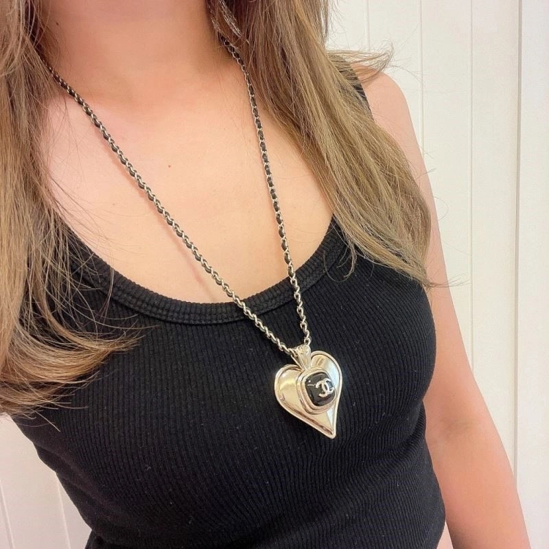 Modern Chanel Necklaces 223516