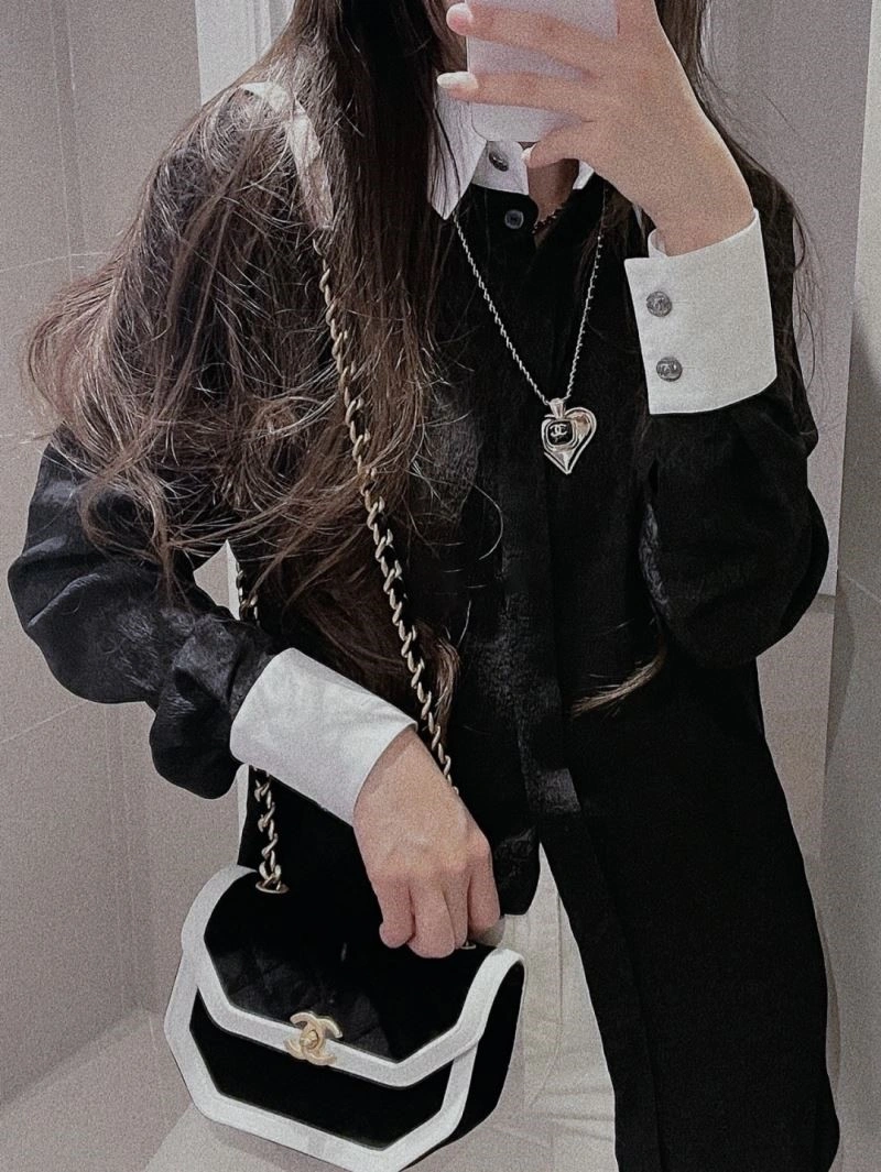 Modern Chanel Necklaces 223516